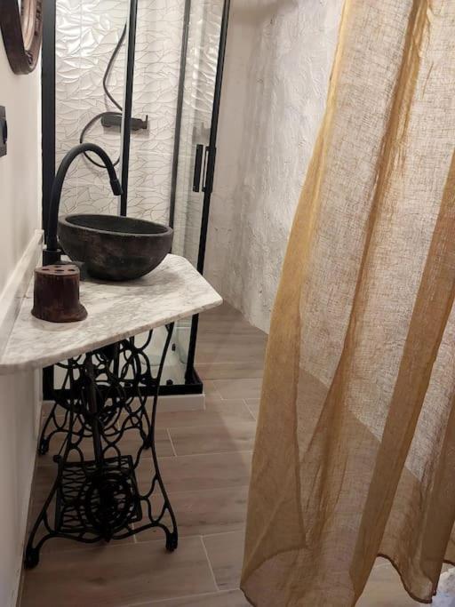 Вилла La Casita Del Horno Pedralba Экстерьер фото